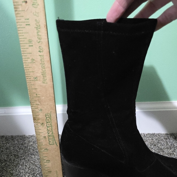 DKNY SUEDE CLASSIC PULL-ON HEELED BOOT FASHION NAPPA BLACK WOMENS 8 MED Spain - Picture 9 of 9